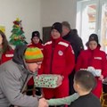Deca i porodice u Ivanjici obradovani poklonima i paketima humanitaraca iz Austrije: "Toplo nam je oko srca"
