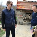 Asfalt stigao i do Kamenice: Meštani dobili put do svojih domaćinstava