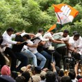 Hiljade demonstranata u Nju Delhiju i Mumbaju traže ostavku šefa Izborne komisije
