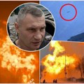 Gori Kijev, Kličko objavio da je u toku veliki ruski napad: Raketa prozujala kraj zgrade, sirene zavijaju u celoj Ukrajini…