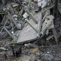 Ne obaziru se na rezoluciju: Nastavljeno bombardovanje Gaze