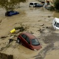 Crvena uzbuna: Voda nosi sve pred sobom; Ne izlazite iz kuća VIDEO