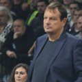 Ponovo suspendovan Ergin Ataman, kažnjen i Matijas Lesor