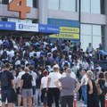 U toku polaganje prijemnog ispita za Elektrotehnički fakultet na Beogradskom sajmu