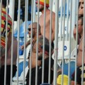 Brutalne fotke poljskih huligana iz Pazara: Ćelavi, tetovirani, nagruvani, doveli i dve atraktivne devojke