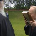 "Na aljasci se rađala pravoslavna crkva": Putin poklonio dve ikone vladiki Alekseju