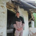 On je čobanin i nadničar, ali čistog obraza i još čistije duše Odmalena ga život nije mazio i često je bio gladan pod vedrim…