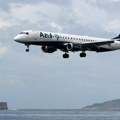 Најбизарније ствари које заборављају путници у авиону: Поклопац шерпе, вештачки зуби и тоалет папир са посветом: Списак је…