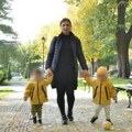 Leposava je u 47. godini rodila blizance: Vantelesna oplodnja često je jedini način za potomstvo (Foto) Foto Galerija