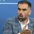 Roditelji učenika Jovine gimnazije traže smenu gradonačelnika Novog Sada Žarka Mićina