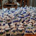 Paketići u osam beogradskih opština: Gradske samouprave tradicionalno će obradovati mališane novogodišnjim i božićnim…