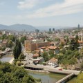 Predstavnici Srbije lupanjem u stolove ometali predstavnike Kosova na sastanku u Sarajevu