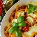 Savršen zalogaj jača hromon sreće! Pasta sa tikvicama, limunom i bosiljkom koja osvaja