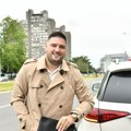Besna mašina: Ljuba Perućica vozi ovaj skup automobil, od cene će vam se zavrteti u glavi