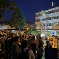 Šestoro privedenih zbog incidenata ispred Univerziteta, građani traže odgovore