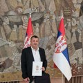 Škola u Slatini od Ministarstva pravde dobila 1.662.000 dinara za nabavku nove informaatičke opreme