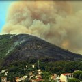 Pevač snimio kataklizmatične scene u Crnoj Gori: Otišao sa decom na plažu i zatekao jeziv prizor: Od dima se ne vidi prst pred…