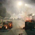 Neredi u Prištini: Policija koristila suzavac i vodeni top protiv učesnike skupa u znak podrške OVK
