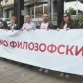 "Obrušila se sva sila državnog aparata": Zaposleni niškog Filozofskog "podsetili vlast" da "postoji zakon"