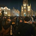 UŽIVO VIDEO: Novosađani slave pobedu studenata na Trgu Slobode