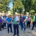 Bivši radnici PIK Zemun protestuju ispred Vučićevog kabineta