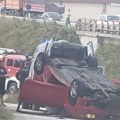 Karambol kod Čajetine na putu za Zlatibor: Auto završio na krovu, slika od koje podilazi jeza
