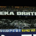 "Neka svako dete mrzi Partizan" Navijači Dinamo Zagreba izneli transparent na Maksimir i zapevali