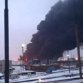 Pogođena još jedna ruska rafinerija: Na snimcima se vidi gust dim, strahuje se da ima mrtvih (foto, video)