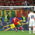 Portugal i K. Ronaldo tek na penale izbacili hrabre Slovence