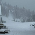 Zimska idila na Vlašiću: Planina jutros osvanula sa 20 centimetara snega, pogledajte koliko je lepo