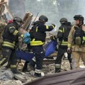 Najmanje devetoro poginulih u napadima širom Ukrajine, među žrtvama i deca