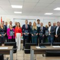 Đedović uručila ugovore za energetsku sanaciju 20 objekata od javnog značaja: Ulog 536,6 miliona dinara