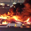 Otkriveno kako je skoro 400 ljudi izvučeno iz zapaljenog aviona za samo 90 sekundi