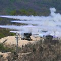Severna Koreja ispalila 200 raketa ka Južnoj Koreji