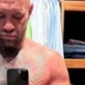 Pevačica objavila gole slike čuvenog MMA borca, vidi se sve! Tvrdi da joj je pretio: Ljudi gledaju i ne veruju