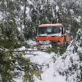 I dalje neprohodno ka Belom Kamenu i Vukanji, nema i struje