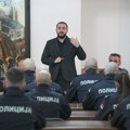 Zukorlić posetio polaznike Centra za osnovnu policijsku obuku u Sremskoj Kamenici