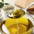 Nutricionistkinja odlučila da nedelju dana pije maslinovo ulje i otkrila da li sve one priče o blistavoj koži i energiji…