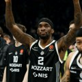 Veliki problem za Partizan pred večiti derbi: Bek crno-belih završio sezonu