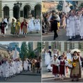 Ophod bačkih kraljica u Novom Sadu! Običaj koji je poslednji put izveden 1853. a sada ga je oživelo Udruženje Folklorika