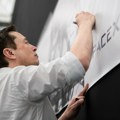 Svet dobio prvog bilionera: Elon Mask posle izlaska SpaceX na berzu, ima više od hiljadu milijardi dolara