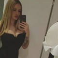 Ovaj hit ju je vinuo u vrh estrade, a onda je nestala sa scene: Bila je najtraženija pevačica, danas izgleda potpuno drugačije…