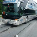 Uhapšen vozač koji je izazvao udes u Šapcu Prekršio propise i zakucao se u autobus pun dece