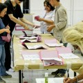 Problemi za Makrona uoči izbora: Francuskinje se masovno okreću ka ekstremnoj desnici