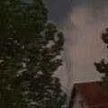 Apokaliptični prizor iznad Srbije tokom nevremena: Džinovska pijavica kod Požege (video)