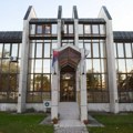 Vanredni plenum foteljaša u Kragujevcu: Hoće da izglasaju zahtev za prevremene izbore (foto)