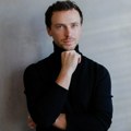 INTERVJU Kompozitor i pijanista Alex Solely: Beograd nudi čitav spektar emocija i senzacija, što pozitivno utiče na…