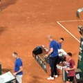 Šok za navijače na Rolan Garosu: Čekali Đokovića satima, Novak se pojavio na potpuno drugačijem mestu