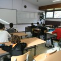Nastavnica srpskog rešava 5 najtežih zadataka na prijemnom ispitu: Postoji caka zbog kojih su đaci na jednom zadatku gubili…