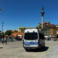 Francuz pokušao da se popne na najvišu zgradu EU: Drama u Varšavi: Ljudi u čudu gledali, policija ga uhapsila